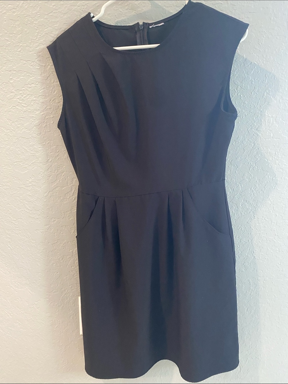 Charming Charlie Black Sleeveless Pleated Sheath Dress